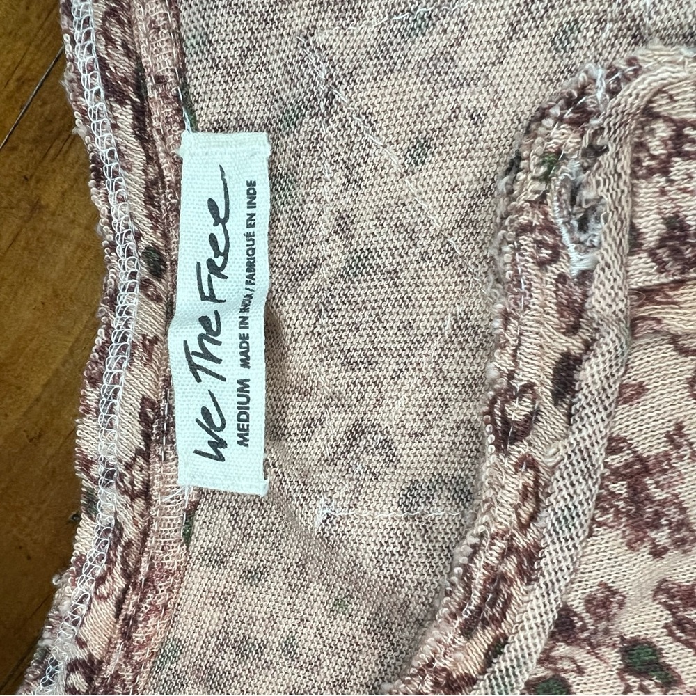 We The Free Girl Meets Boy Henley Size M - Picture 14 of 15